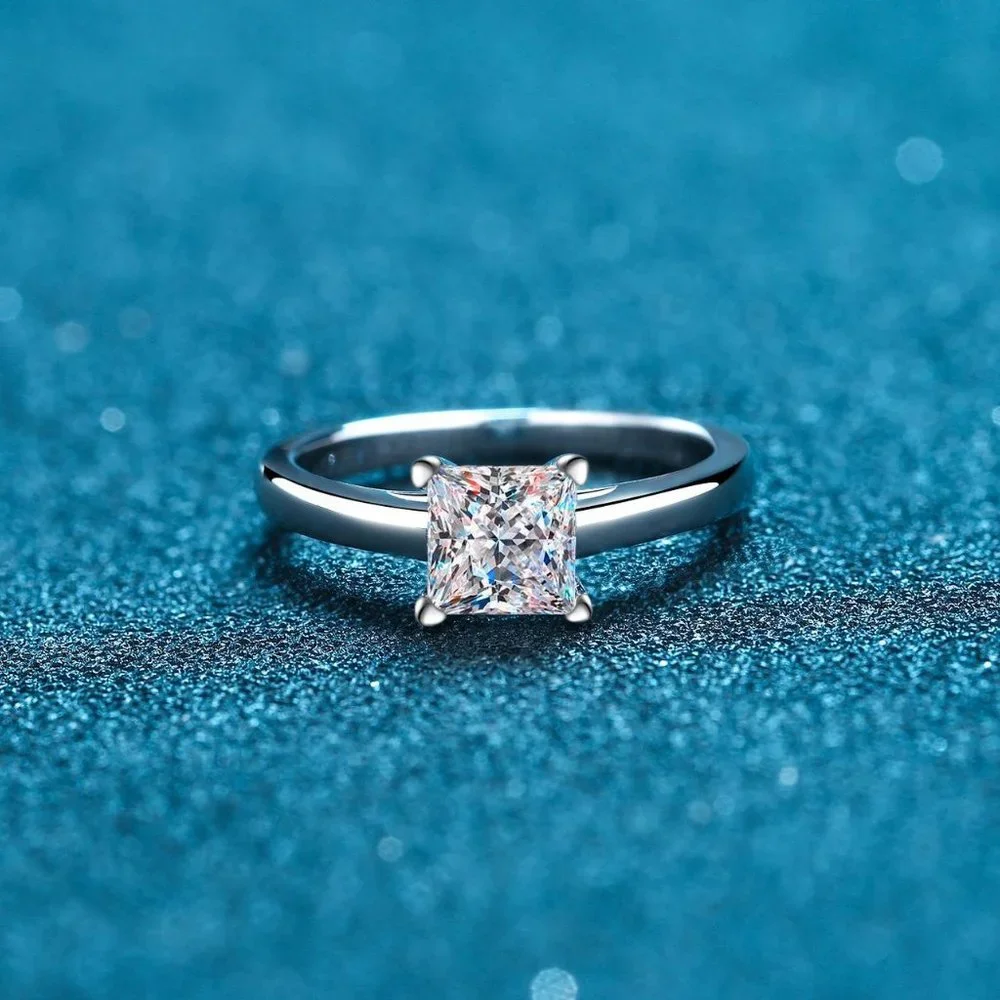 #Certified 2ct. t.w. Moissanite Diamond Princess Cut Engagement Ring NEW